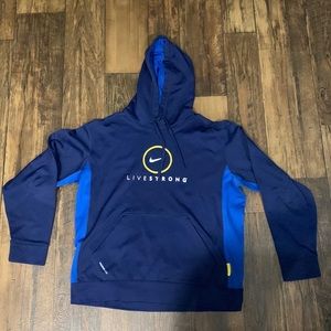 Live strong thermal-fit Nike Sweatshirt large